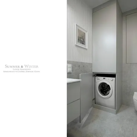 Apartamento Summerwinter - Family Luxury Art Apartment, 2 Bedrooms & Sofa & Parking Gdansk
