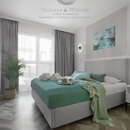 Apartamento Summerwinter - Family Luxury Art Apartment, 2 Bedrooms & Sofa & Parking Gdansk