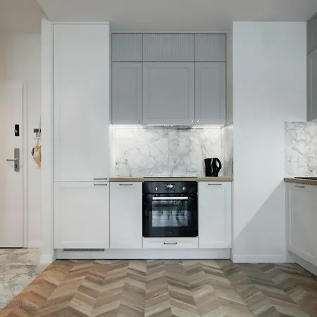 Summerwinter - Family Luxury Art Apartment, 2 Bedrooms & Sofa & Parking
